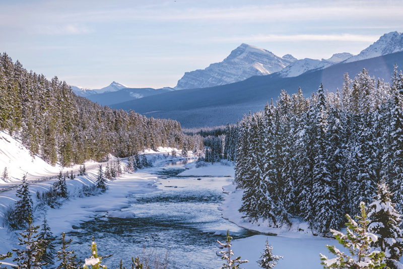 Tips for visiting Morants Curve in the Canadian Rockies
