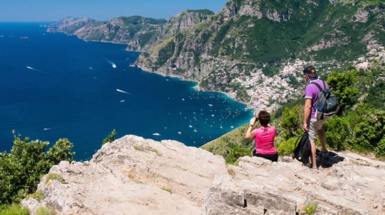 Positano, Italy: A Travel Guide to this Gem on the Amalfi Coast Jenn ...