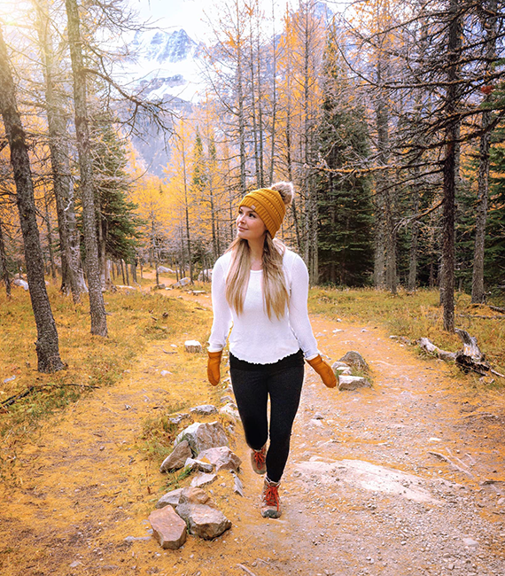 Larch Valley - Jenn Explores, Travel Influencer and Photographer