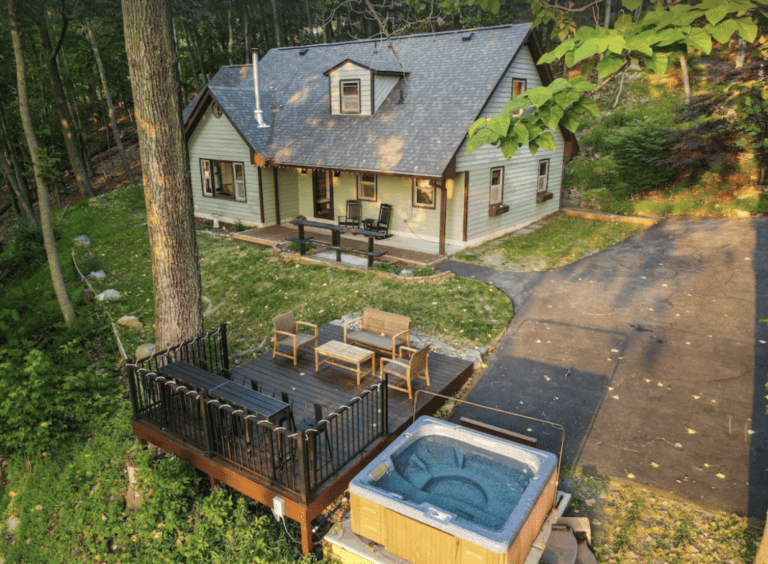 17 Best Romantic Getaways in West Virginia with Hot Tubs Jenn Explores