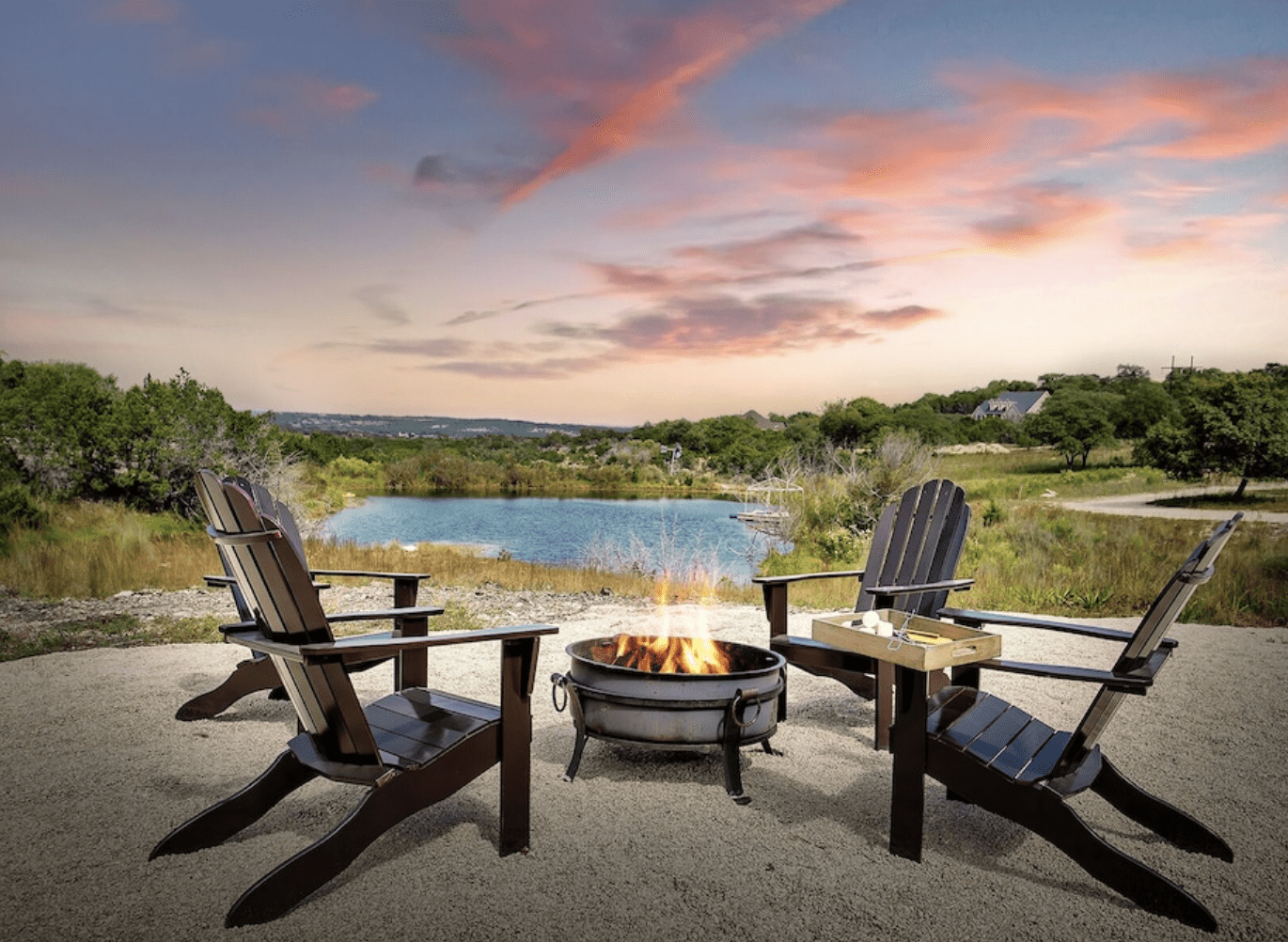 romantic cabin getaways with hot tubs in texas