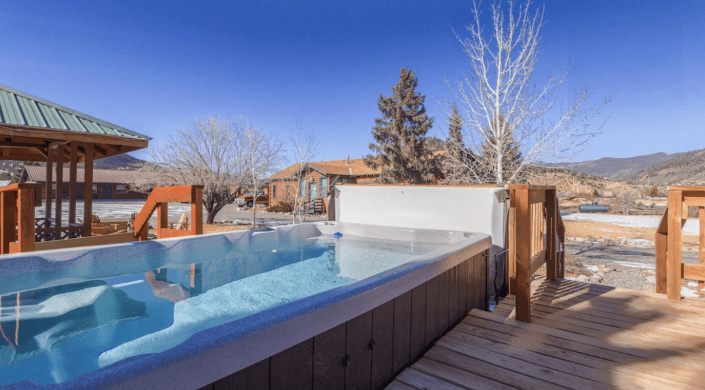 Dreamiest Colorado Romantic Getaways with Private Hot Tubs